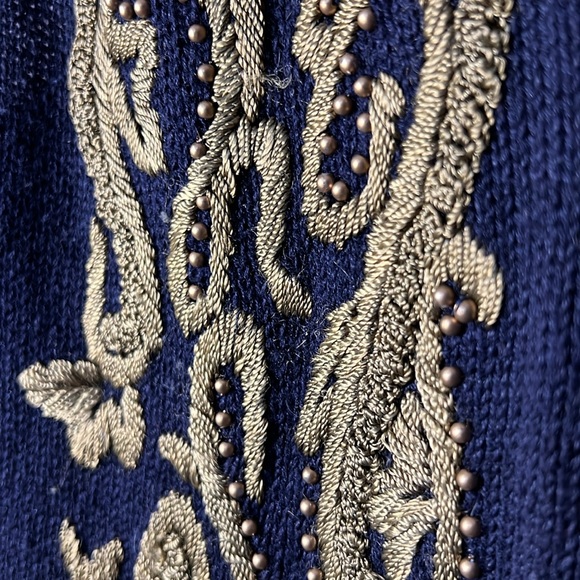 IVY Hand Gold Embroidered Beaded Blue Sweater Vest - Picture 4 of 6